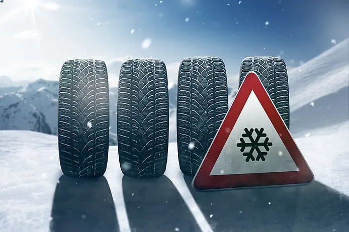 Pneus hiver en Islande : Lois et conseils pratiques