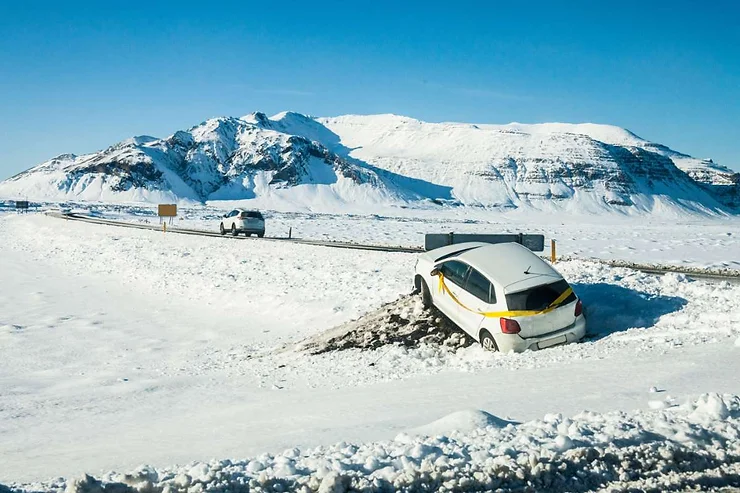 Que se passe-t-il si vous avez un accident avec une voiture de location en Islande ?